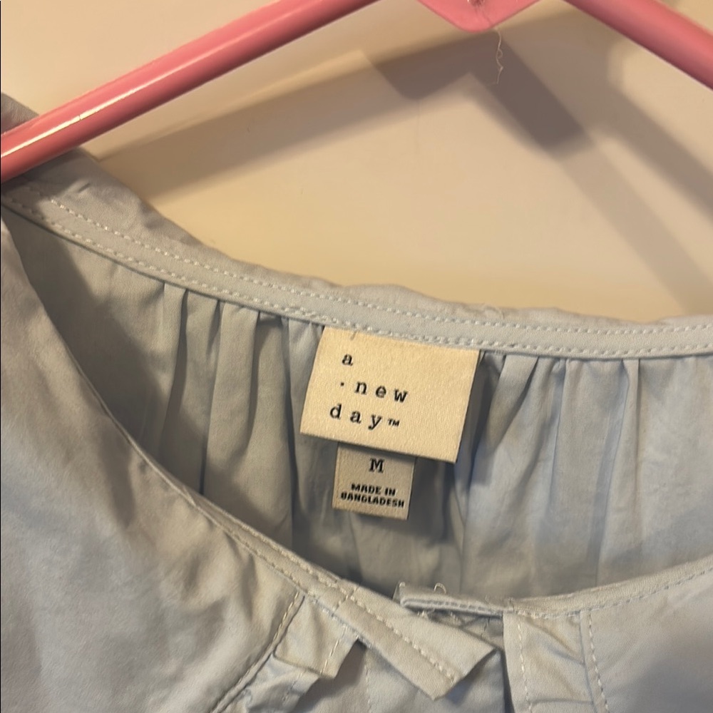 A New Day size M, long sleeve serve cotton blouse